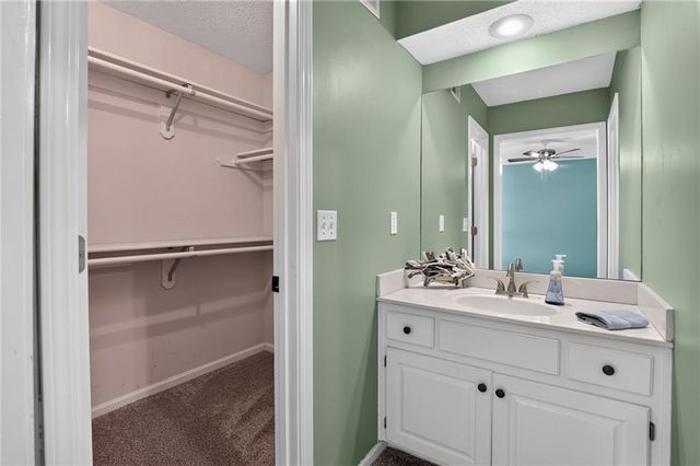 14602 S Hagan Street, Olathe, KS 66062