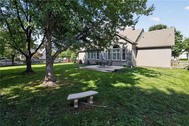 14602 S Hagan Street, Olathe, KS 66062