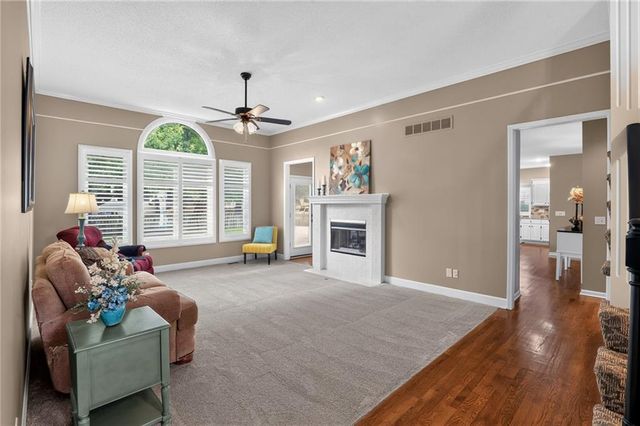 14602 S Hagan Street, Olathe, KS 66062