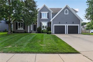 14602 S Hagan Street, Olathe, KS 66062