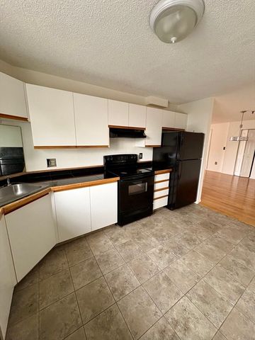 3920 Mystic Valley Pkwy 206, Medford, MA 02155