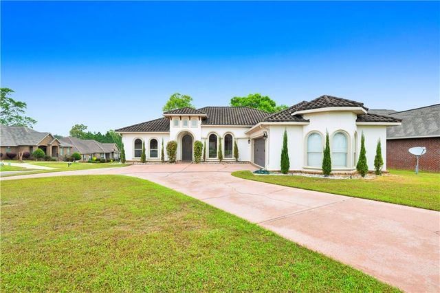 9708 Triton Court, Mobile, AL 36695