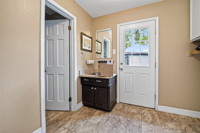 560 Savannah Park, Conroe, TX 77302