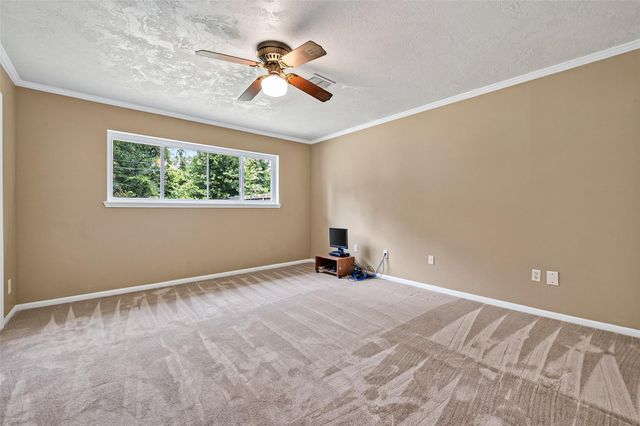 560 Savannah Park, Conroe, TX 77302