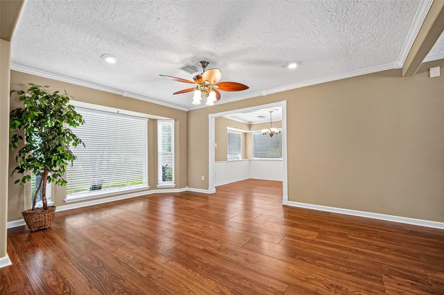 560 Savannah Park, Conroe, TX 77302