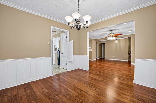560 Savannah Park, Conroe, TX 77302