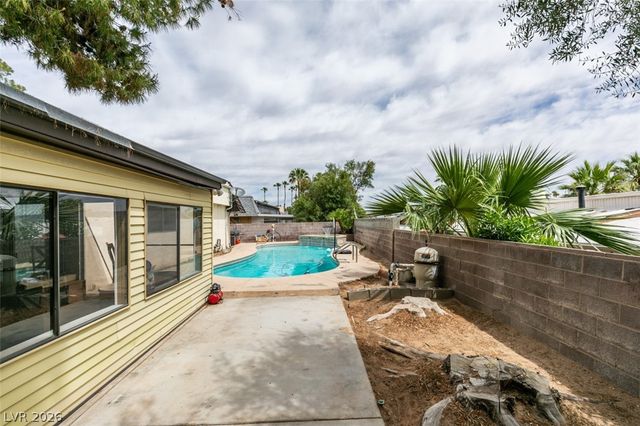 3668 Monte Verde Street, Las Vegas, NV 89121