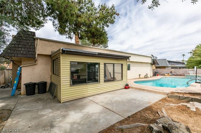 3668 Monte Verde Street, Las Vegas, NV 89121