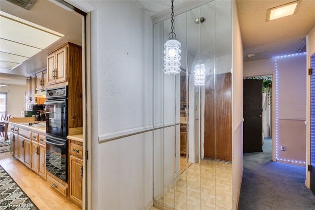 3668 Monte Verde Street, Las Vegas, NV 89121