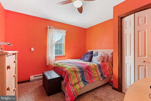 2247 REO DR, Effort, PA 18330