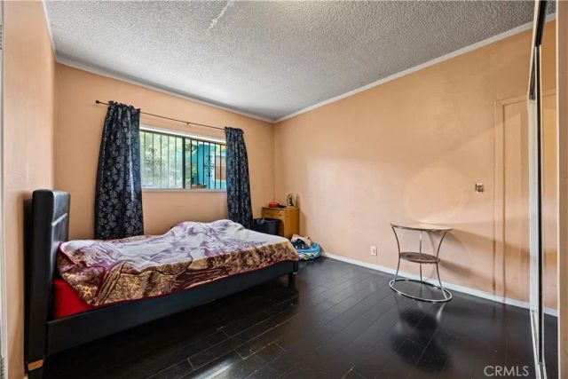 707 W 49th Street, Los Angeles, CA 90037