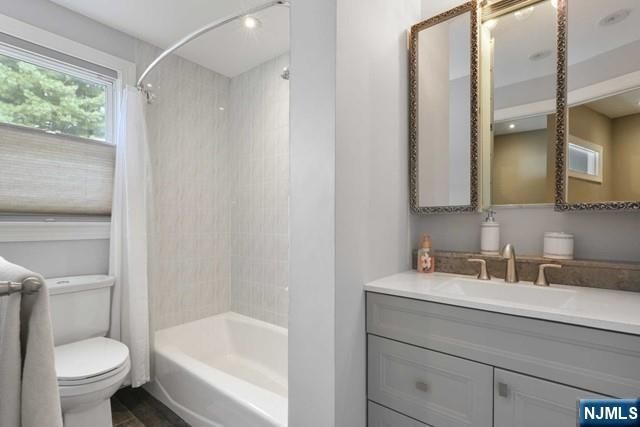 39 Springfield Avenue 1st Floor, Hasbrouck Heights, NJ 07604