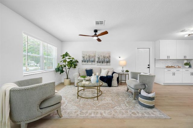 1549 HUNTINGTON LANE, Clearwater, FL 33755
