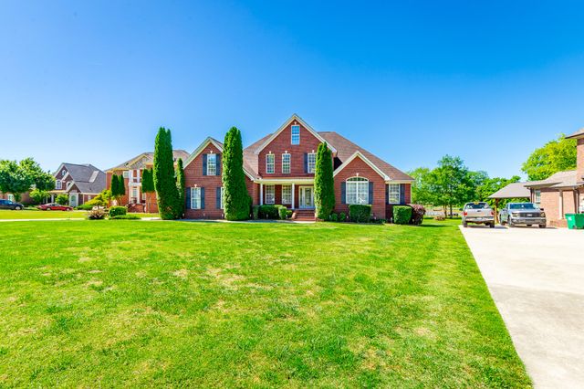 8543 Cavanaugh Lane, Hixson, TN 37343