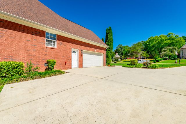 8543 Cavanaugh Lane, Hixson, TN 37343