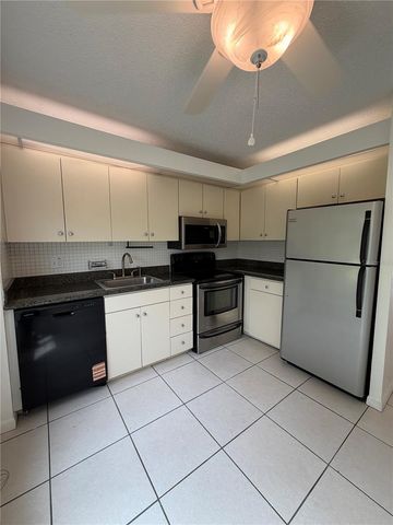 2205 BELLEAIR ROAD A23, Clearwater, FL 33764