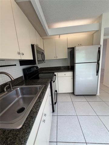 2205 BELLEAIR ROAD A23, Clearwater, FL 33764