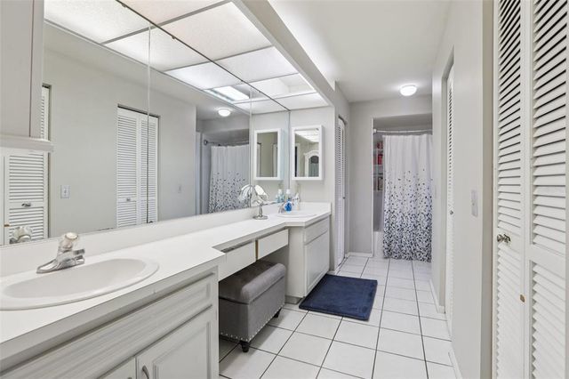 3309 EL AMADOR COURT, Tampa, FL 33614