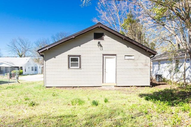 208 Underhill Street, High Point, NC 27260