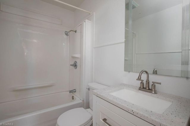 208 Underhill Street, High Point, NC 27260