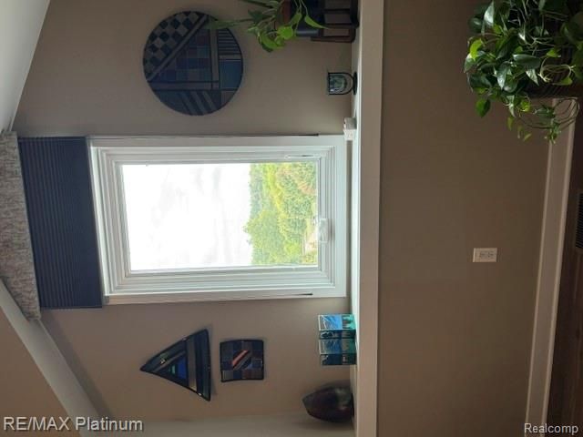 674 Summit Ridge Drive, Milford, MI 48381