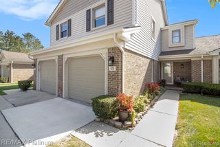 674 Summit Ridge Drive, Milford, MI 48381