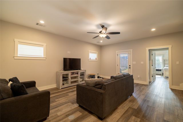 4721 Dry Creek Road, Sherman, TX 75092