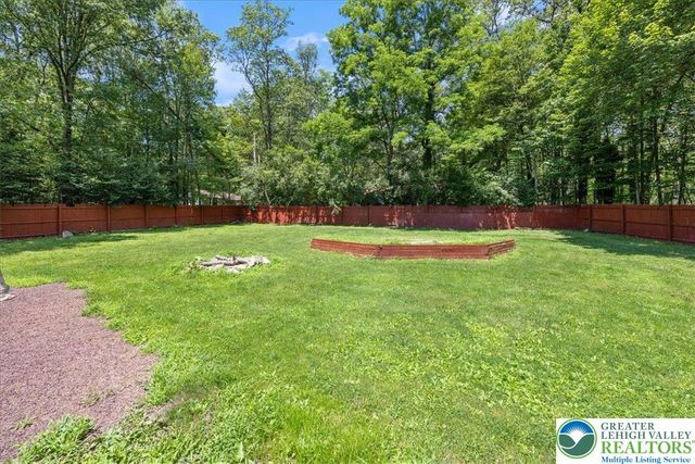 1107 Bluegrass Lane, Chestnuthill Twp, PA 18330