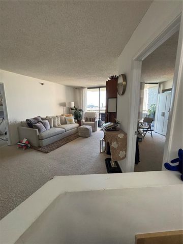 3300 NE 191st Street 1403, Aventura, FL 33180