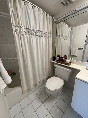 3300 NE 191st Street 1403, Aventura, FL 33180