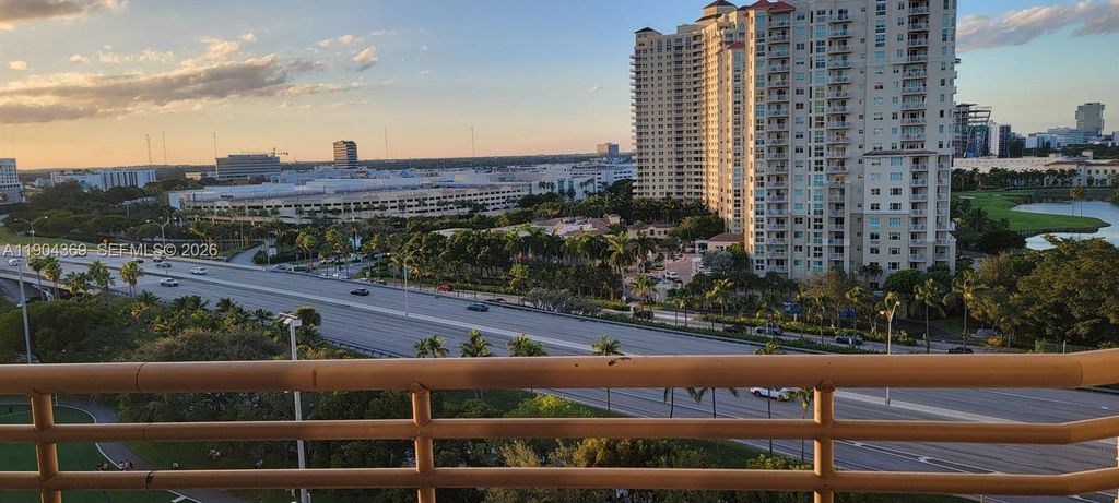 3300 NE 191st Street 1403, Aventura, FL 33180