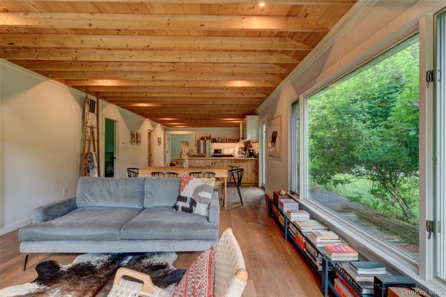 399 Delaware Drive, Narrowsburg, NY 12764