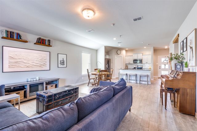 9324 Herringbone Drive, Fort Worth, TX 76131