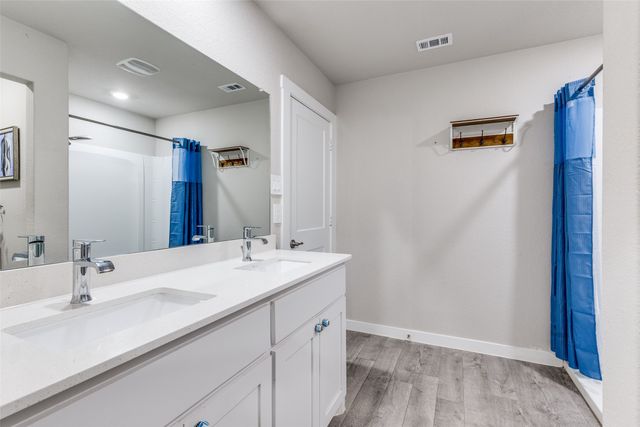 9324 Herringbone Drive, Fort Worth, TX 76131