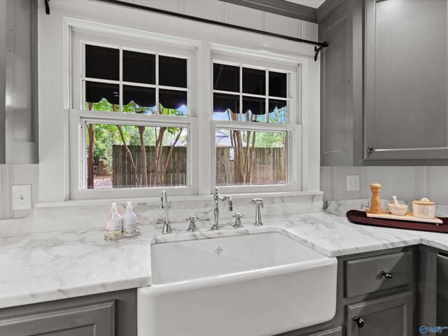 306 E Washington Street, Athens, AL 35611