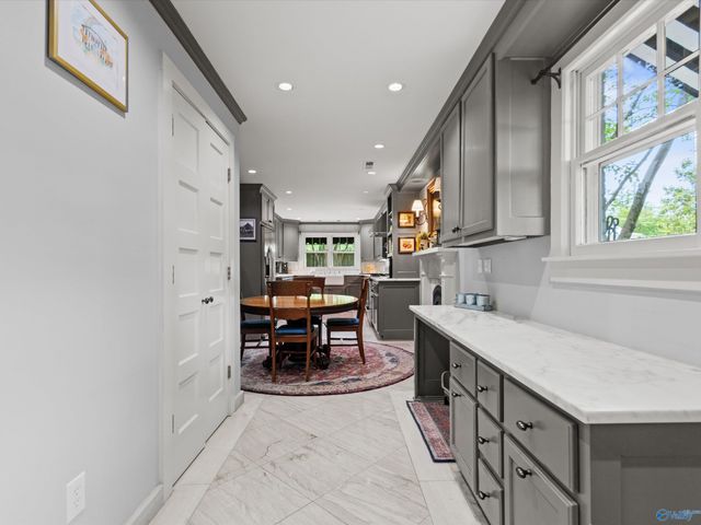 306 E Washington Street, Athens, AL 35611
