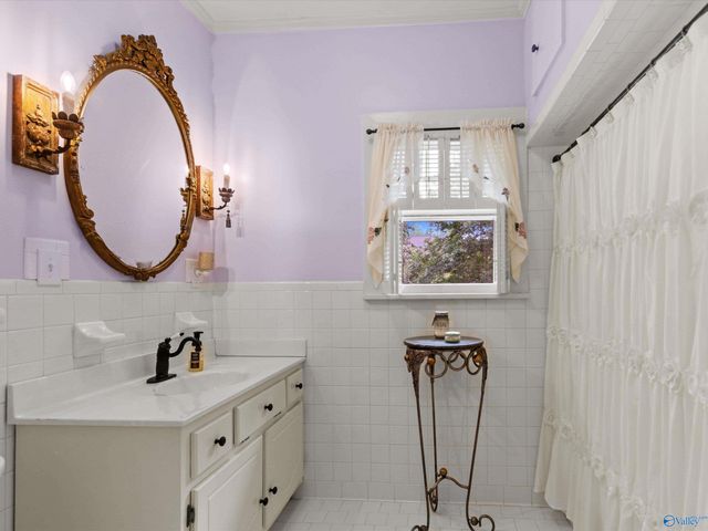 306 E Washington Street, Athens, AL 35611