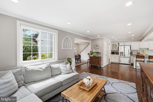 6207 ADELAIDE DR, Bethesda, MD 20817