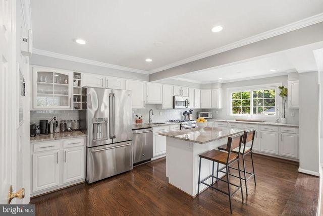 6207 ADELAIDE DR, Bethesda, MD 20817