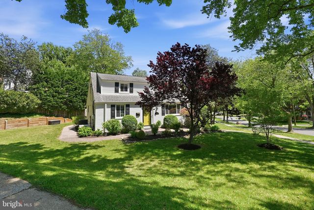 6207 ADELAIDE DR, Bethesda, MD 20817