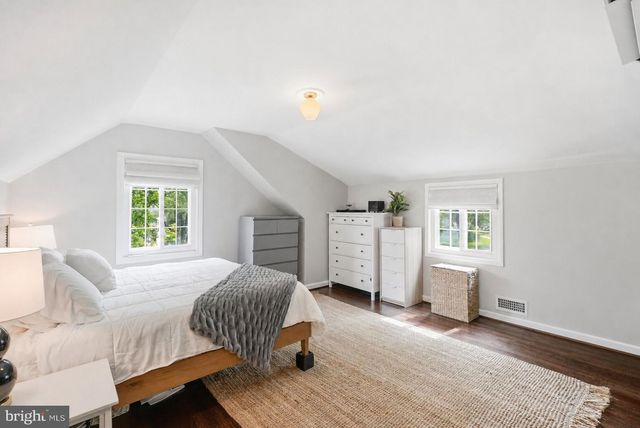 6207 ADELAIDE DR, Bethesda, MD 20817