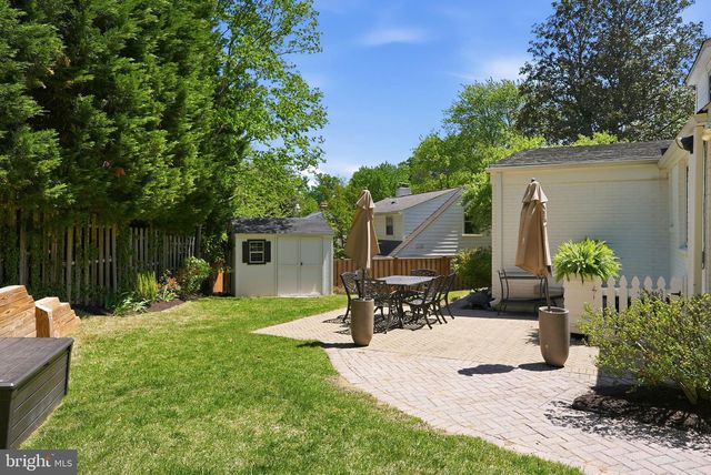 6207 ADELAIDE DR, Bethesda, MD 20817