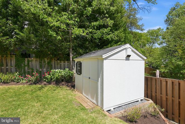6207 ADELAIDE DR, Bethesda, MD 20817