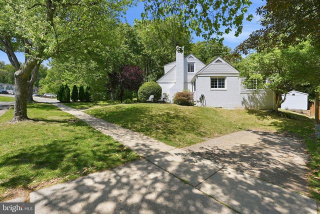 6207 ADELAIDE DR, Bethesda, MD 20817