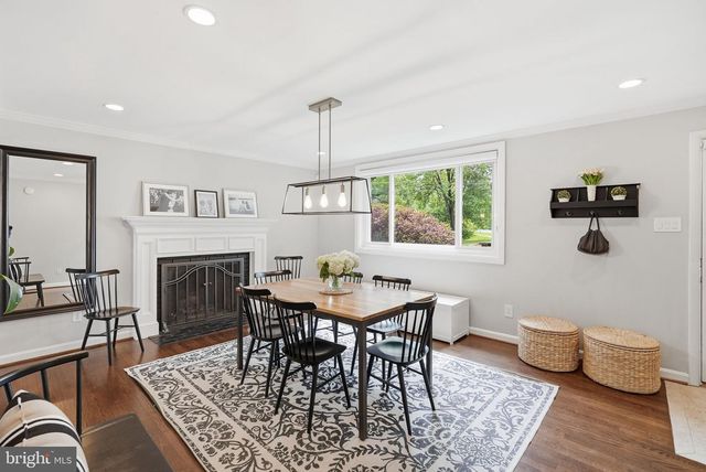 6207 ADELAIDE DR, Bethesda, MD 20817