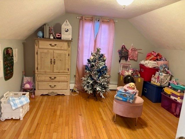 225 Golden Hill Ave, Haverhill, MA 01830