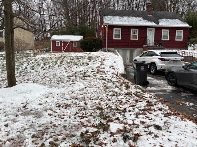 225 Golden Hill Ave, Haverhill, MA 01830