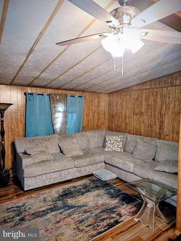 14 SHIPPENSBURG MOBILE ES TP-, Shippensburg, PA 17257