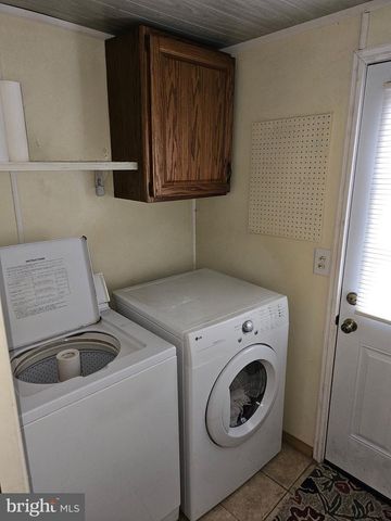 14 SHIPPENSBURG MOBILE ES TP-, Shippensburg, PA 17257