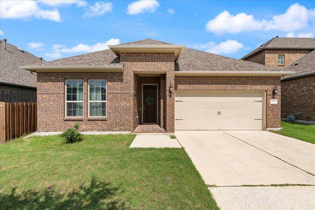 1313 Mustang Brook LN, Leander, TX 78641
